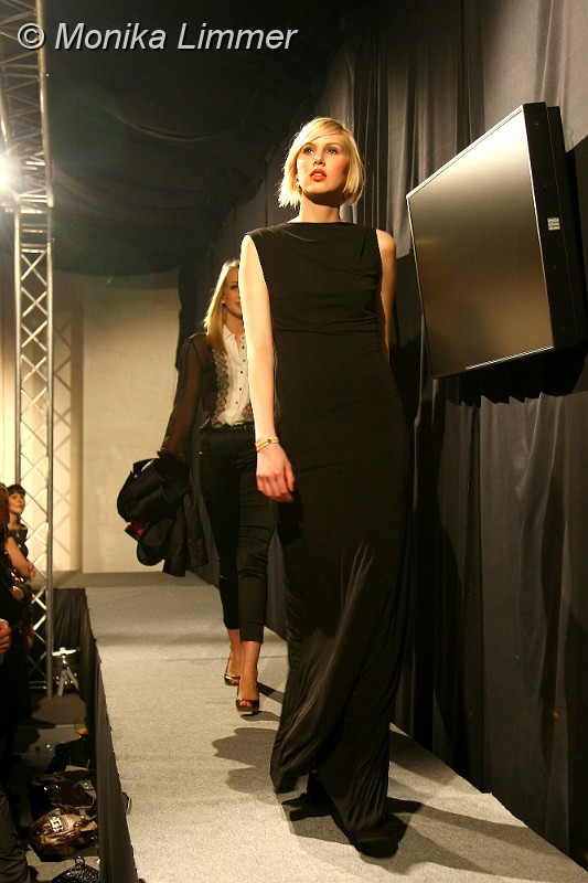 103L2683-342.jpg